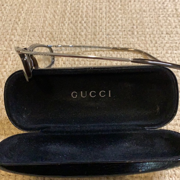 Vintage Gucci Glasses with case - Picture 4 of 5